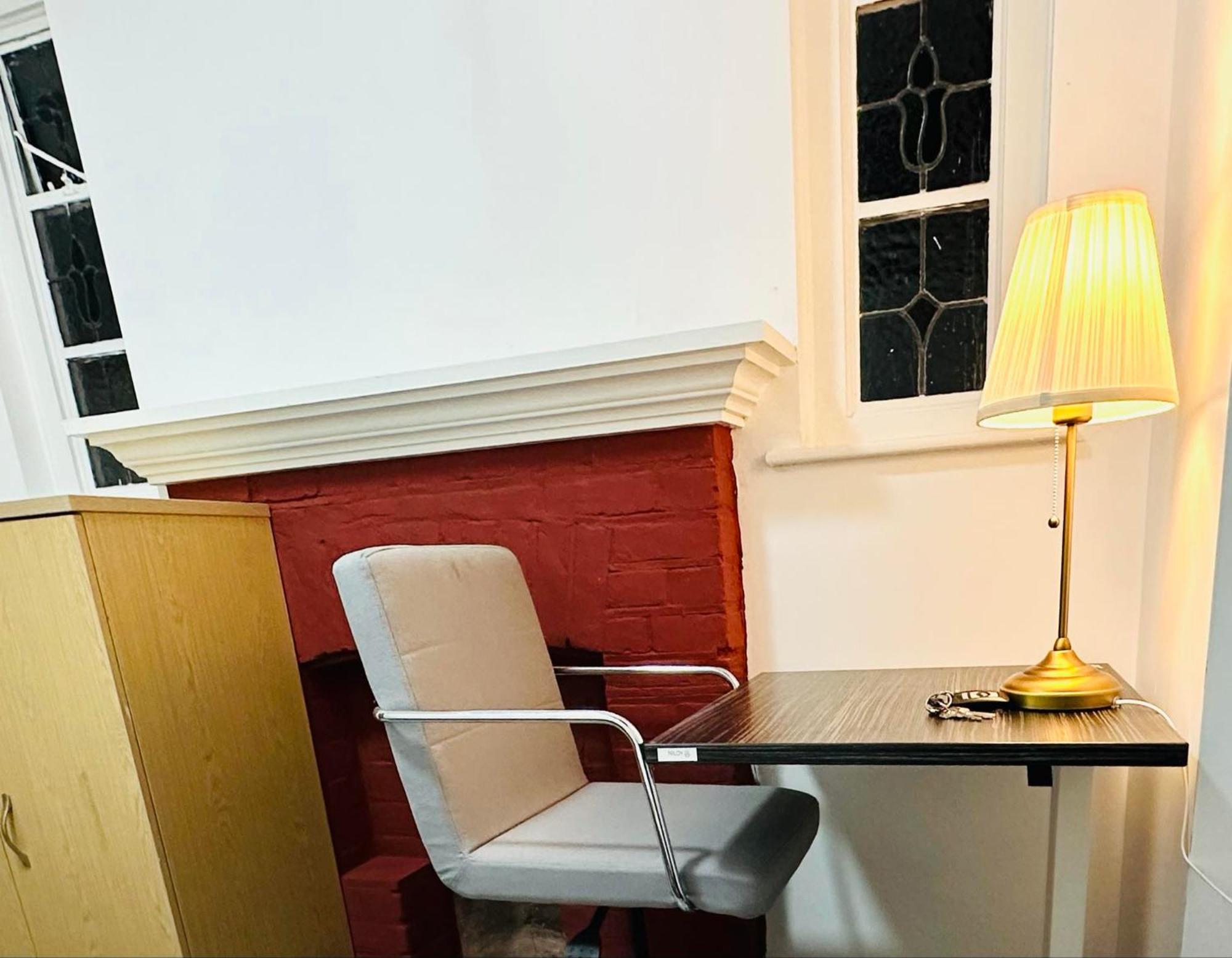 Great Place To Live In Dartford - Kent Aparthotel Buitenkant foto