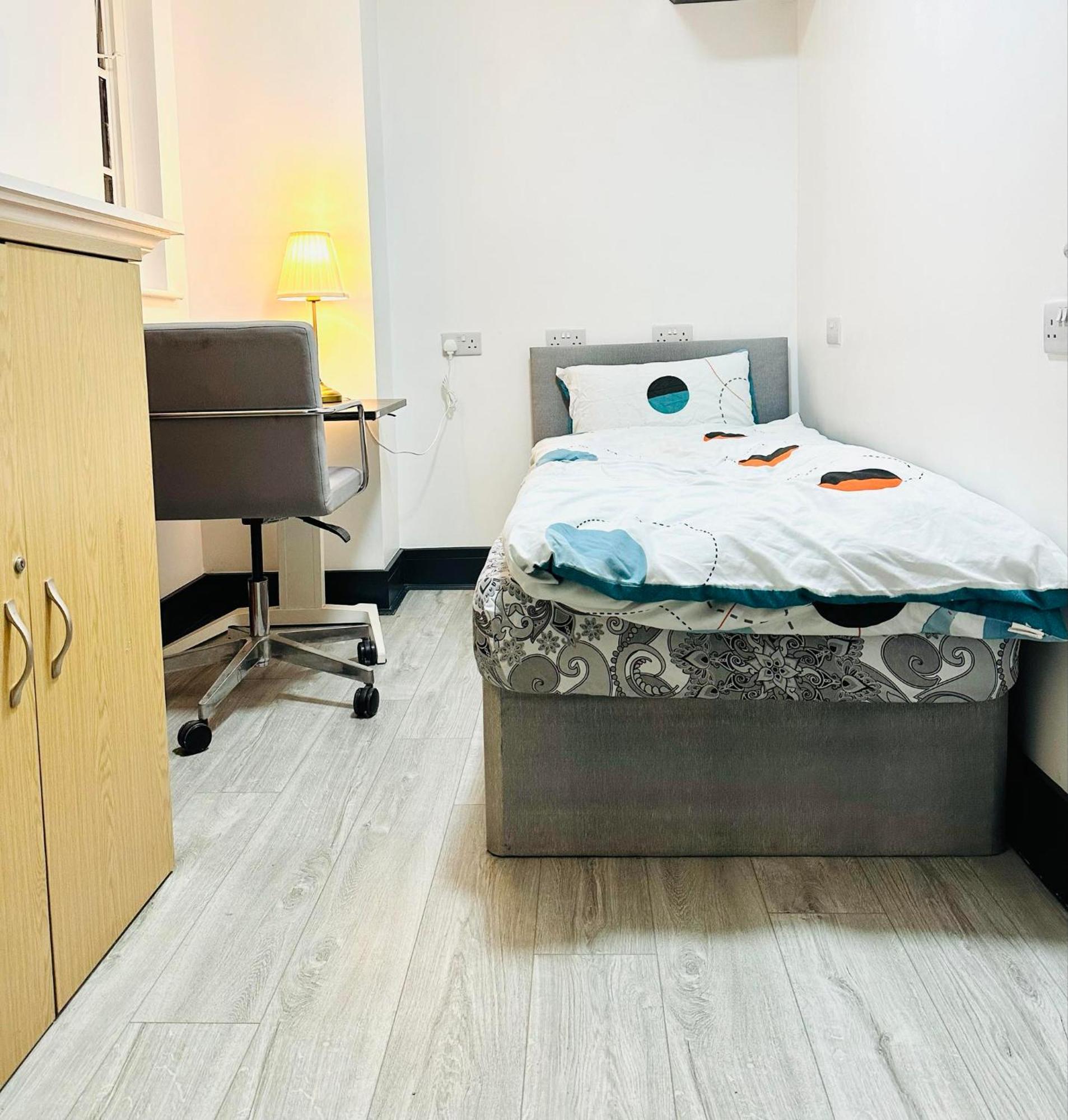 Great Place To Live In Dartford - Kent Aparthotel Buitenkant foto
