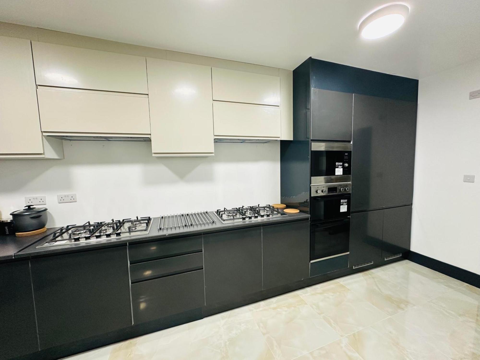 Great Place To Live In Dartford - Kent Aparthotel Buitenkant foto